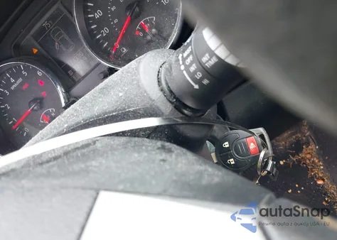 2015 Nissan Rogue Select S z USA, uszkodzony, nr VIN JN8AS5MT2FW665542